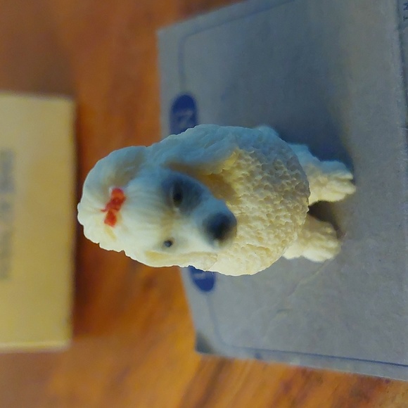 Poodle Miniature Figurines - Picture 10 of 12